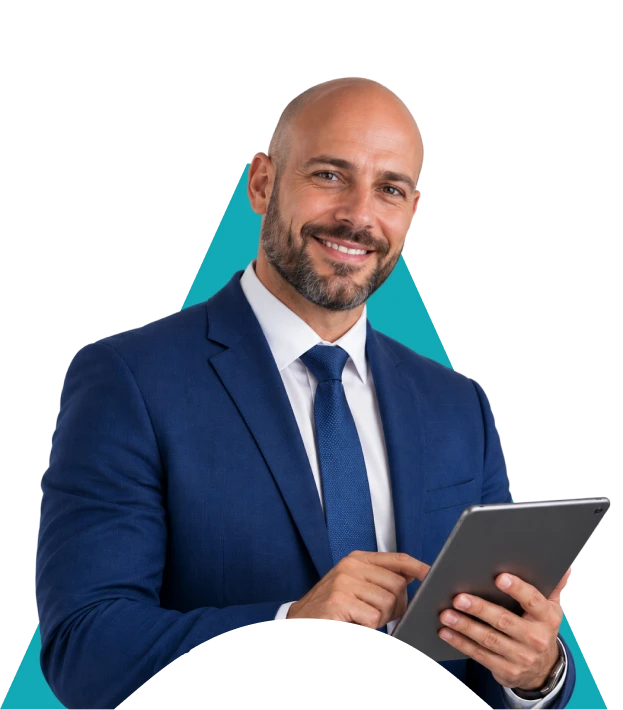 Empresária revisando os indicadores financeiros da empresa